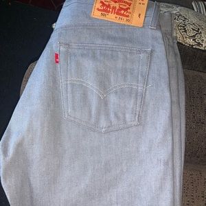 Gray 501 Levi’s